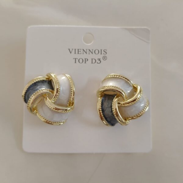 Lil Clover Kids' Gold Earrings