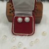 Pearl earring