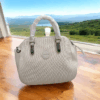 Luxury White Purse – Elegant Design with Adjustable Shoulder Strap