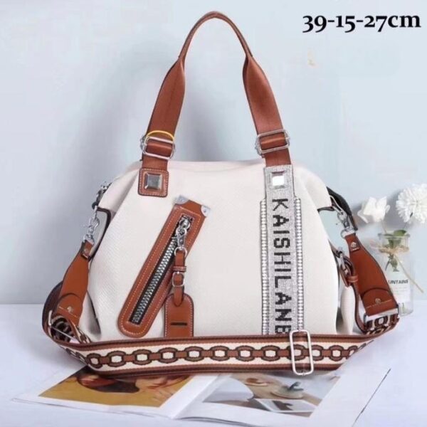 Modern Luxury Handbag – Imported Quality with a Distinct Look